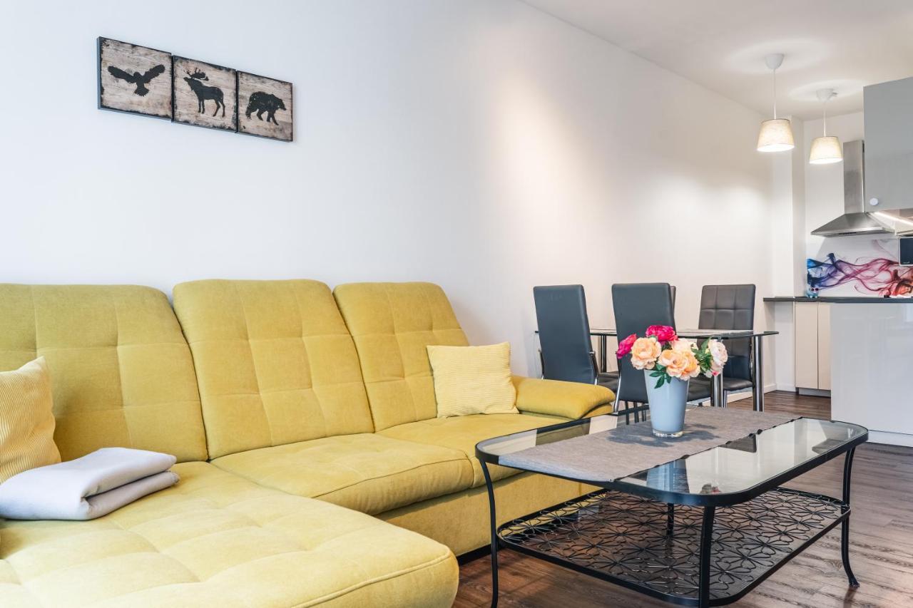 Apartment Lucy - Primo Tatry Stary Smokovec วิสโซเค ดาตรี ภายนอก รูปภาพ