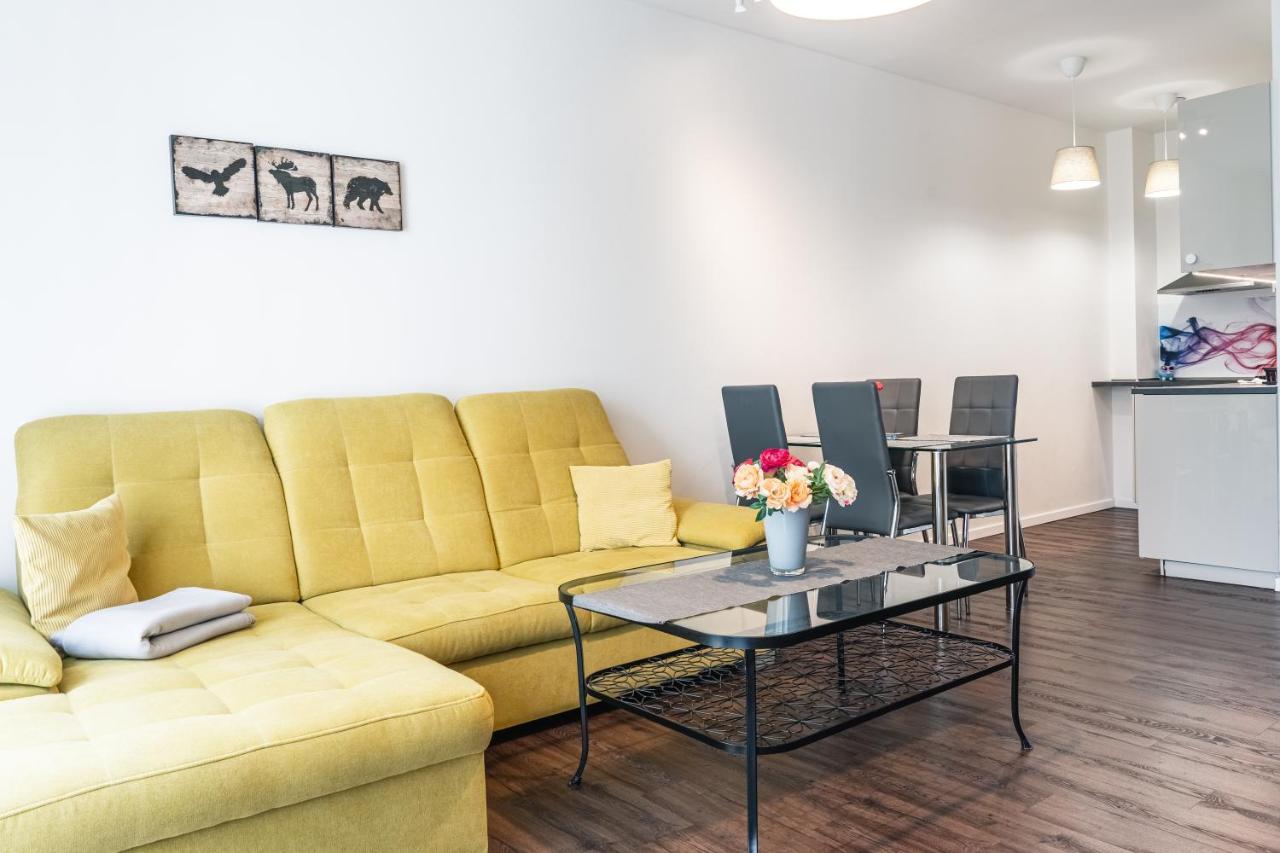 Apartment Lucy - Primo Tatry Stary Smokovec วิสโซเค ดาตรี ภายนอก รูปภาพ