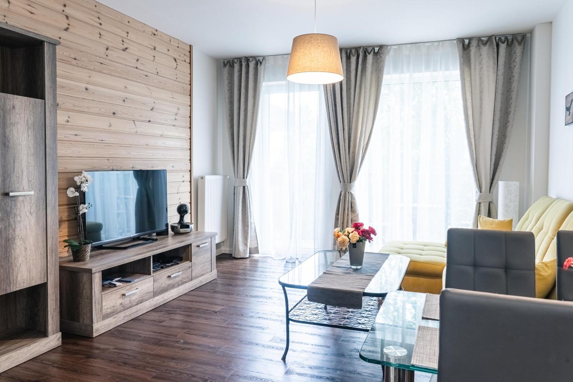 Apartment Lucy - Primo Tatry Stary Smokovec วิสโซเค ดาตรี ภายนอก รูปภาพ